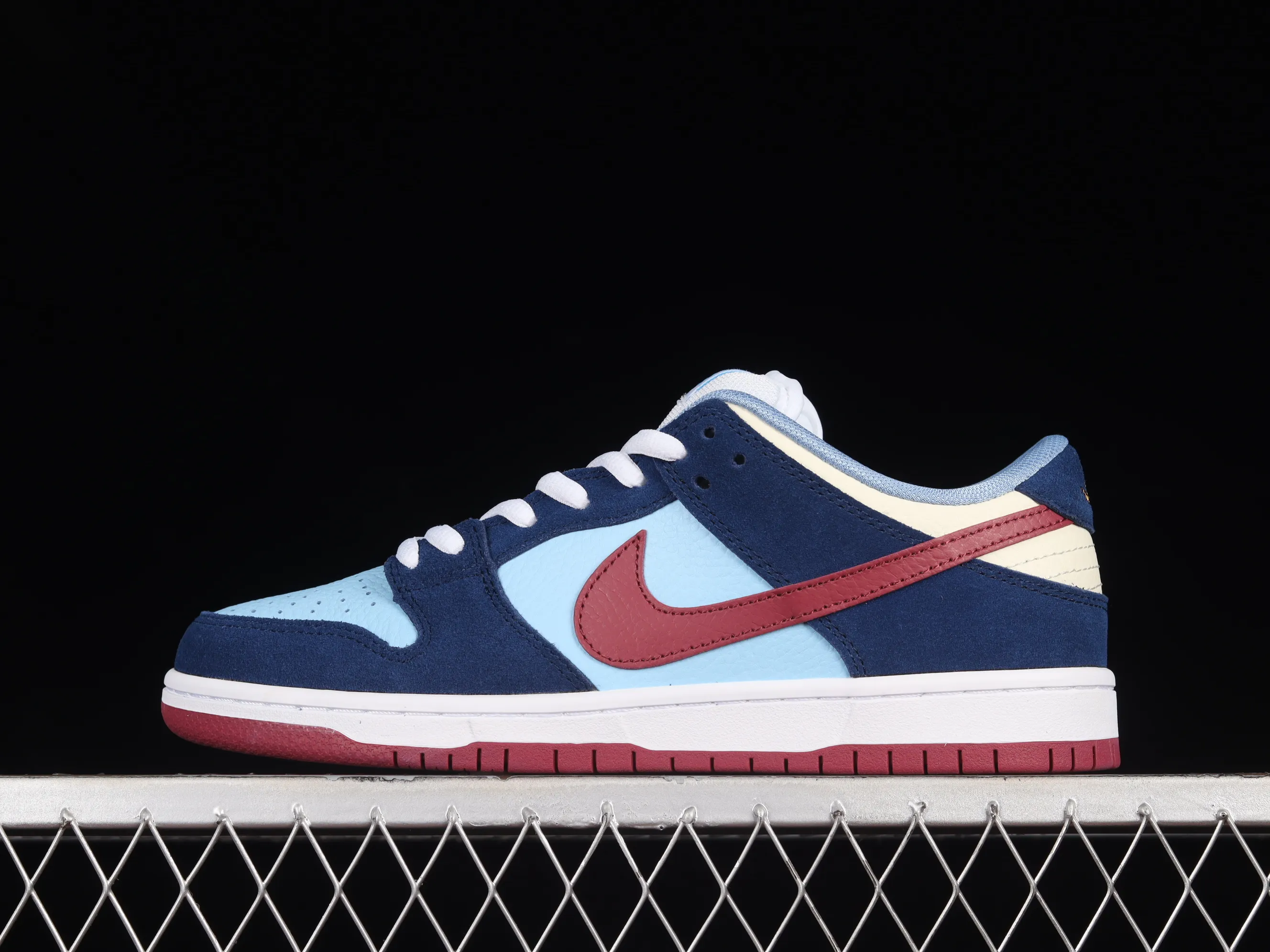 All categories Nk SB Dunk series Nk SB Dunk Low low-top sneakers Nk Dunk SB x FTC "Finally 20 Year" SB low-top sports and leisure sneakers 313170-463